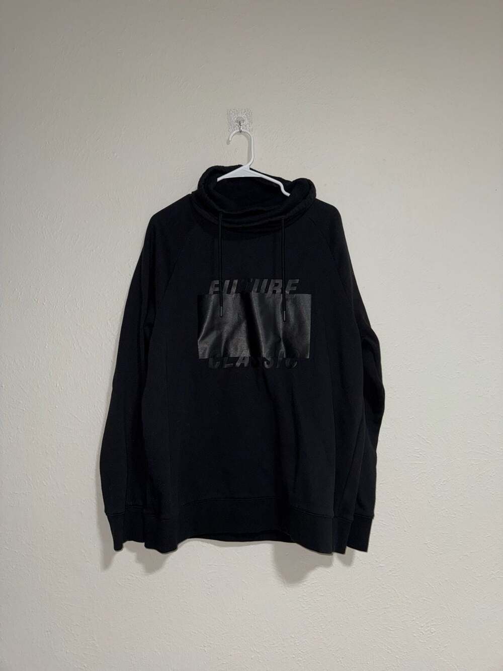 H&M Mens Black Future Classic Graphic Funnel Neck Cowl Sweatshirt